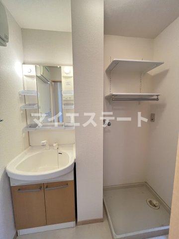 洗面設備　別部屋写真使用