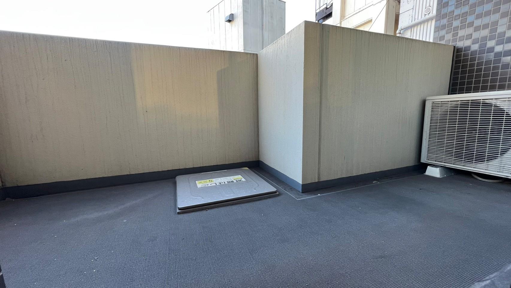 バルコニー　バルコニー