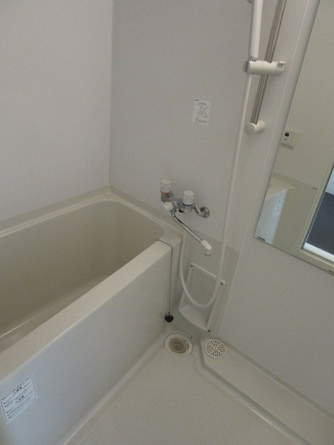 バス・シャワールーム　別号室写真使用