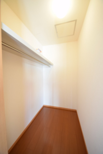 収納　◇広々としたウォークインクローゼットです◇