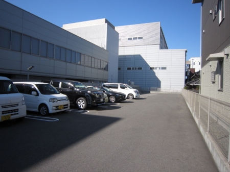 駐車場　駐車場完備です