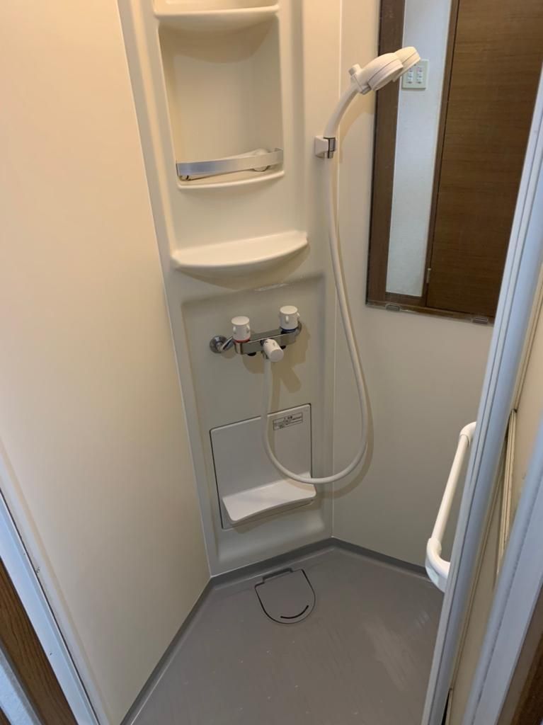 バス・シャワールーム