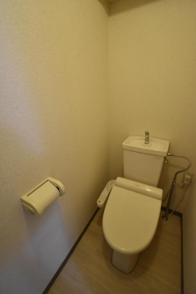 トイレ　タウンハウジング町田店の畠山です。★お問い合わせはタウンハ…