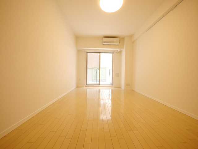 居室・リビング　カスタリア神保町