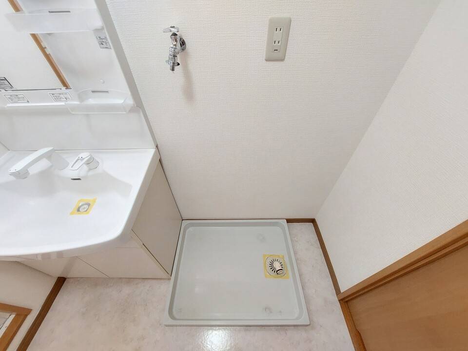 洗面設備　洗濯機置場