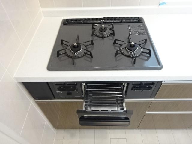 その他設備　３口コンロ（グリル付き）