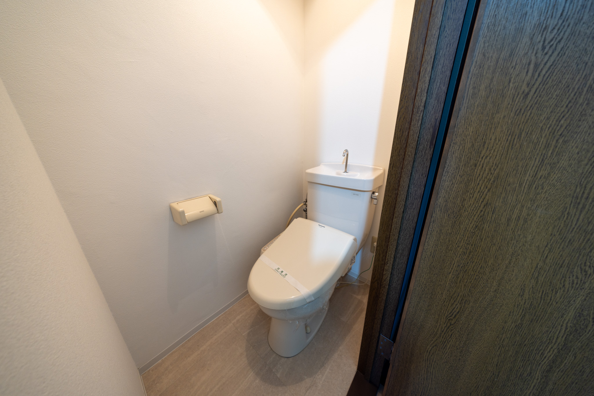 トイレ　清潔感のあるトイレ