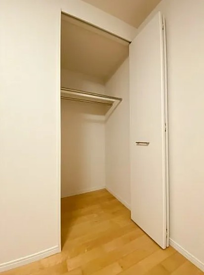 収納　別タイプ部屋　参考写真です