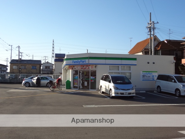 コンビニ　ファミリーマートＭＹＳ八尾中田店（コンビニ）まで244m