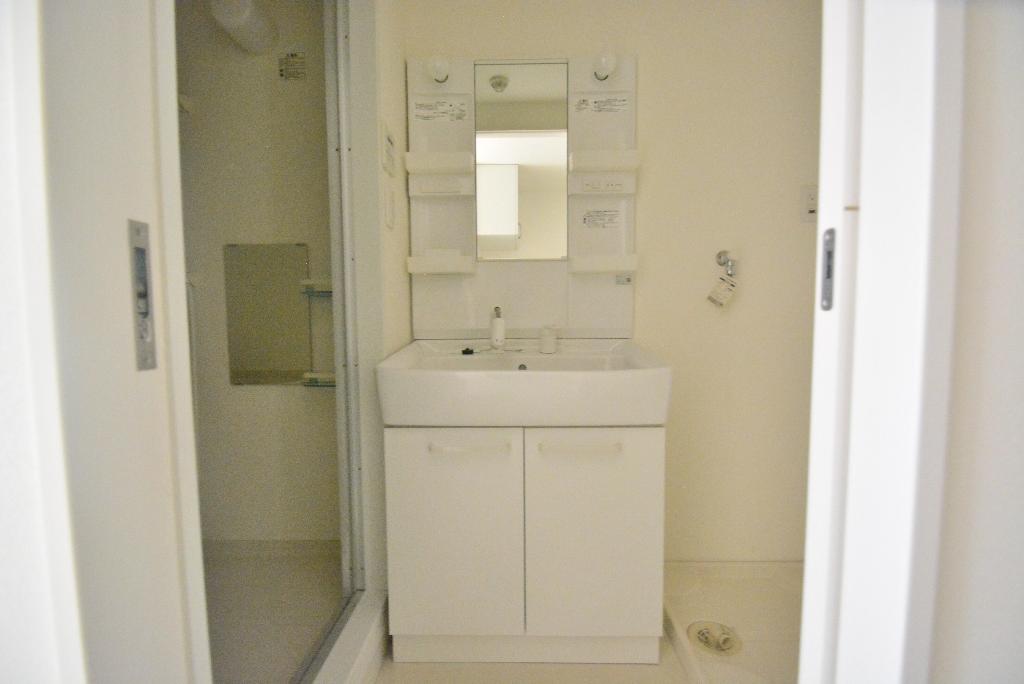 洗面設備　洗髪洗面化粧台