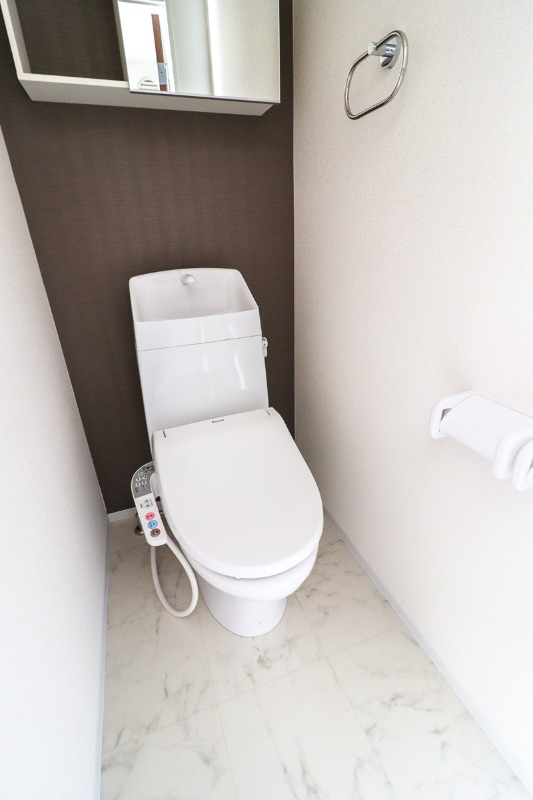 トイレ　図面と現状に相違がある場合には現状を優先