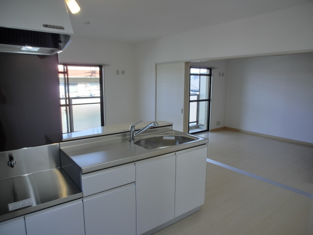 その他　※３０１号の写真です。現状優先します。