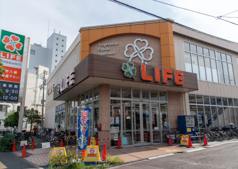 スーパー　ライフ大森中店（スーパー）まで583m