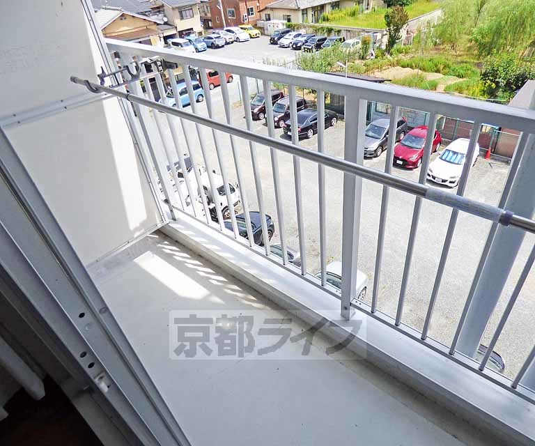 バルコニー　バルコニです。