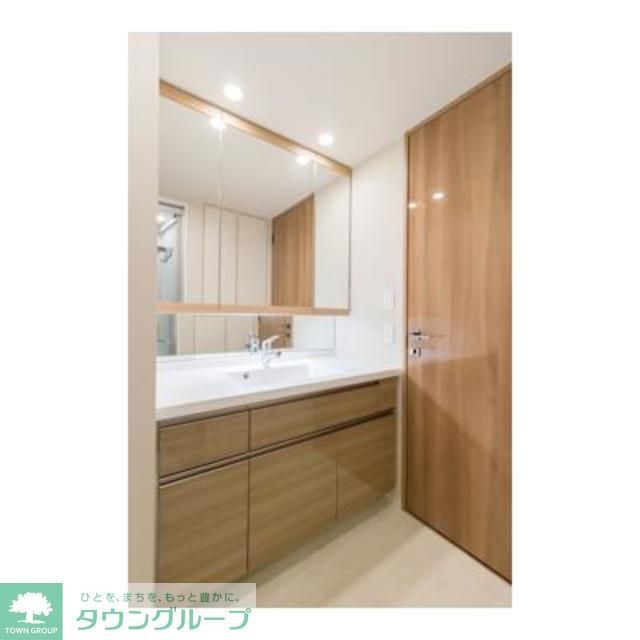 洗面設備　※写真は同タイプ住戸です。