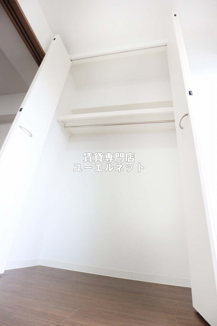 収納　クローゼット付きでお部屋もスッキリ♪