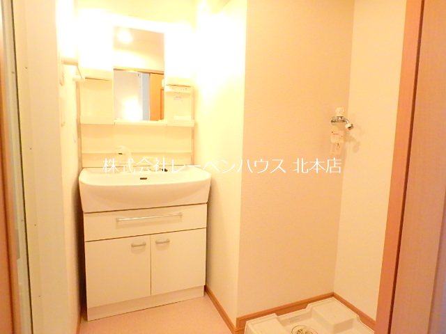 洗面設備　同モデルの別物件参考写真です