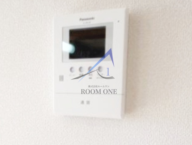 セキュリティ　モニター付きインターホンです。