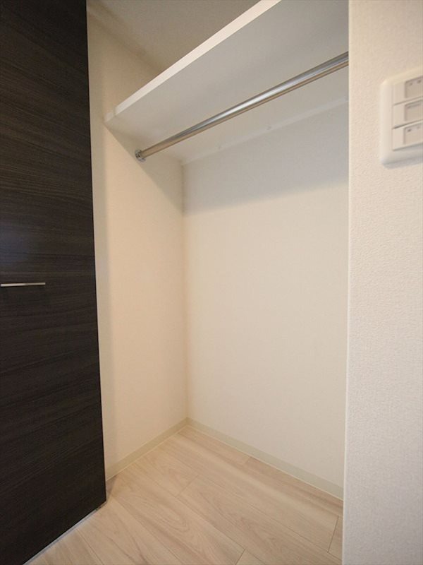 収納　クローゼット（収納充実しています）　イメージ写真