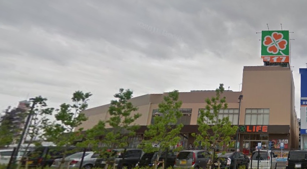 スーパー　ライフ東淡路店（スーパー）まで500m