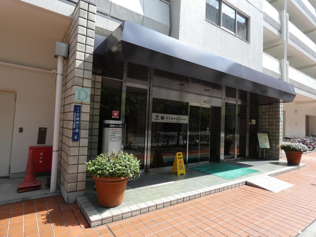 エントランス　エントランス