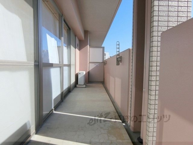 バルコニー　ベランダ