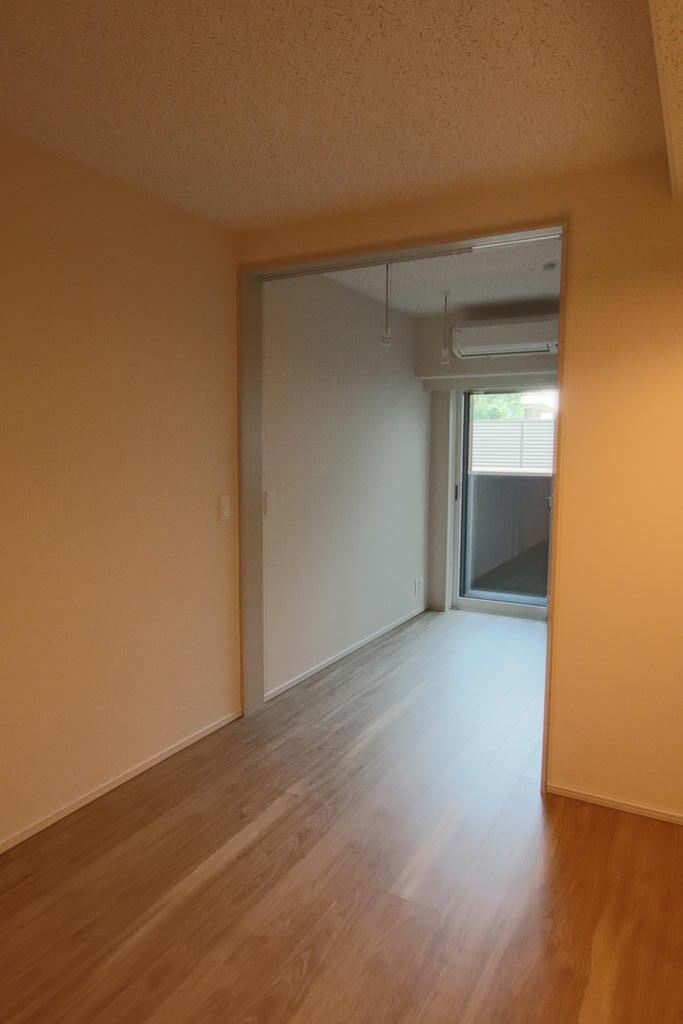 居室・リビング　※別室参考写真です