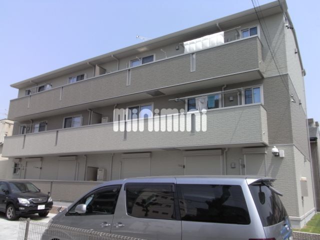 建物外観　迫力のある外観です