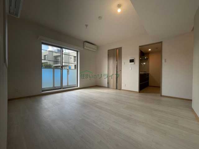 居室・リビング　レジディア世田谷若林