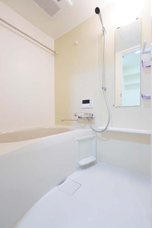 バス・シャワールーム　風呂