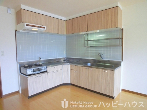 キッチン　参考写真（別部屋の写真の為、内装が異なる場合がございます）