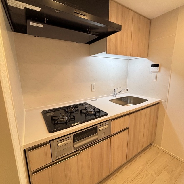 キッチン　※写真は同タイプ住戸です。