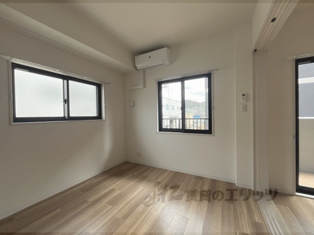 居室・リビング　洋室