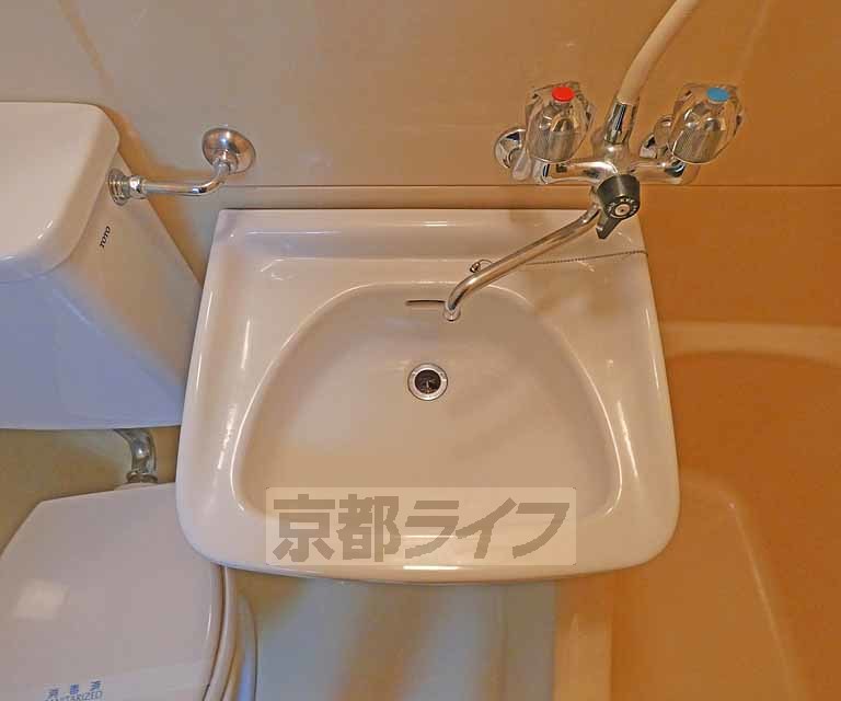 洗面設備　洗面所です。