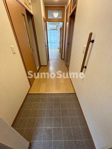 玄関　シンプルで使いやすい玄関です