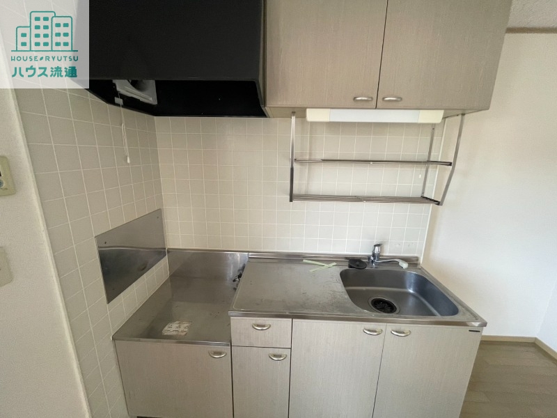 キッチン　※別号室の写真になります※