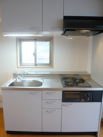 キッチン　二口ガスコンロ＆広いシンクは使いやすいです♪