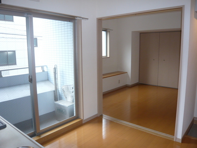 居室・リビング　南向きです