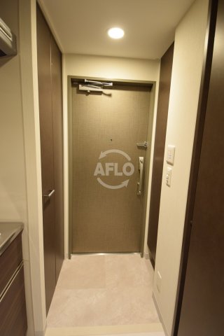 玄関　TAT LYON TIMBER TOWN　玄関