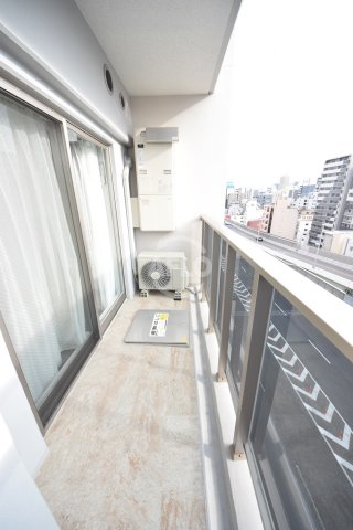 バルコニー　TAT LYON TIMBER TOWN　バルコニー