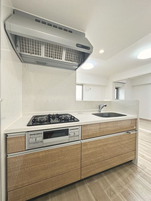 キッチン　３口システムキッチンでお料理楽しく♪♪