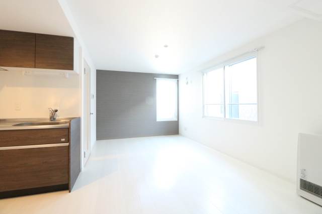 居室・リビング　白基調の明るいリビング！