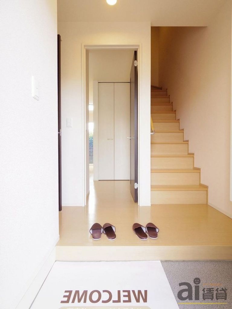 玄関　※同仕様写真です