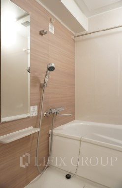 バス・シャワールーム　風呂