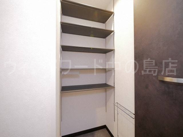 玄関　詳細は、ウィンドワード中の島店までご相談下さい。