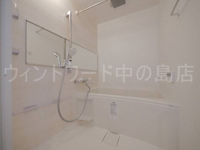 バス・シャワールーム　詳細は、ウィンドワード中の島店までご相談下さい。