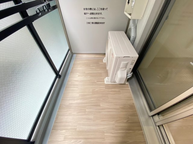 バルコニー　外からの目が気にならないバルコニーで洗濯物が干せます