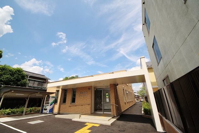 病院　ほんまちクリニック（病院）まで374m