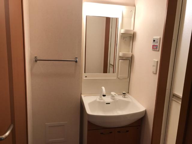 洗面設備　洗髪洗面化粧台