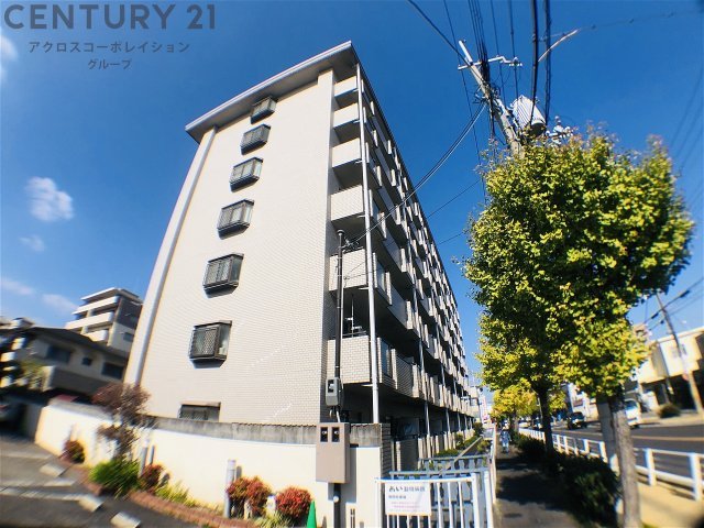 建物外観　敷地内に駐輪場あります！